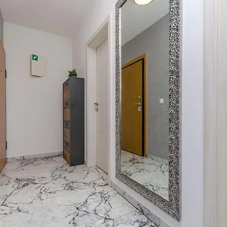 Apartamento Zoi Trogir